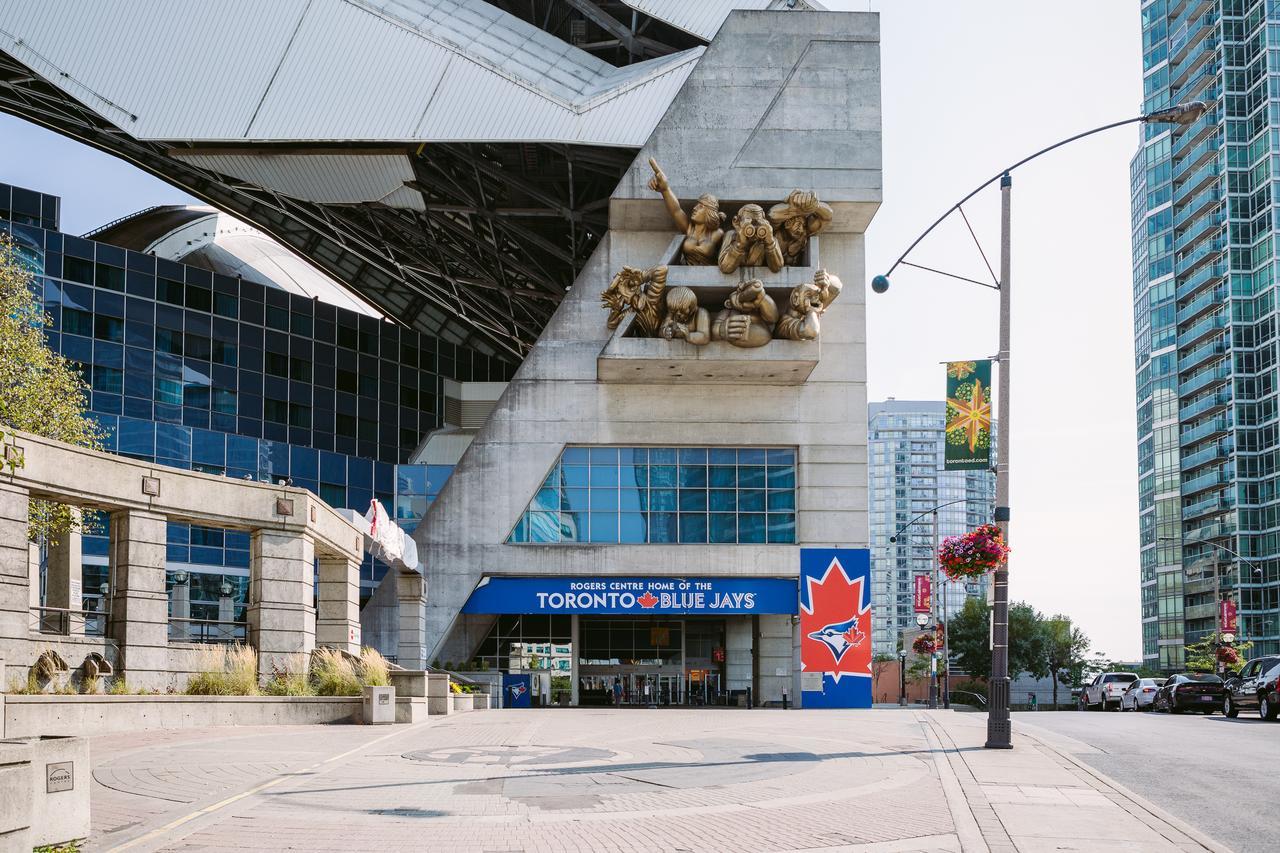 Cityscape Condo In Fort York Торонто Екстериор снимка